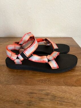 Teva Original Universal Tie Dye Women's Sandals Size 8